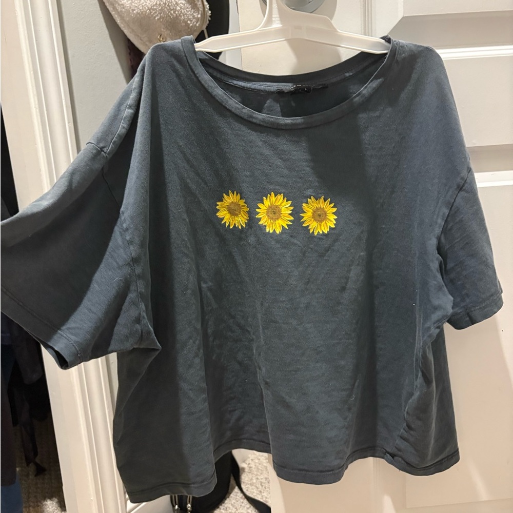 Sunflower Graphic Women's Top